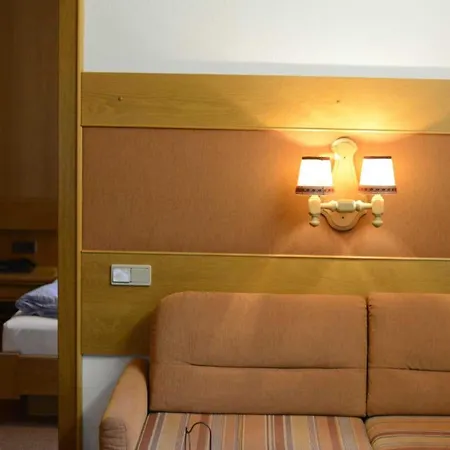Haus Hubertus Apartmán Nesselwängle